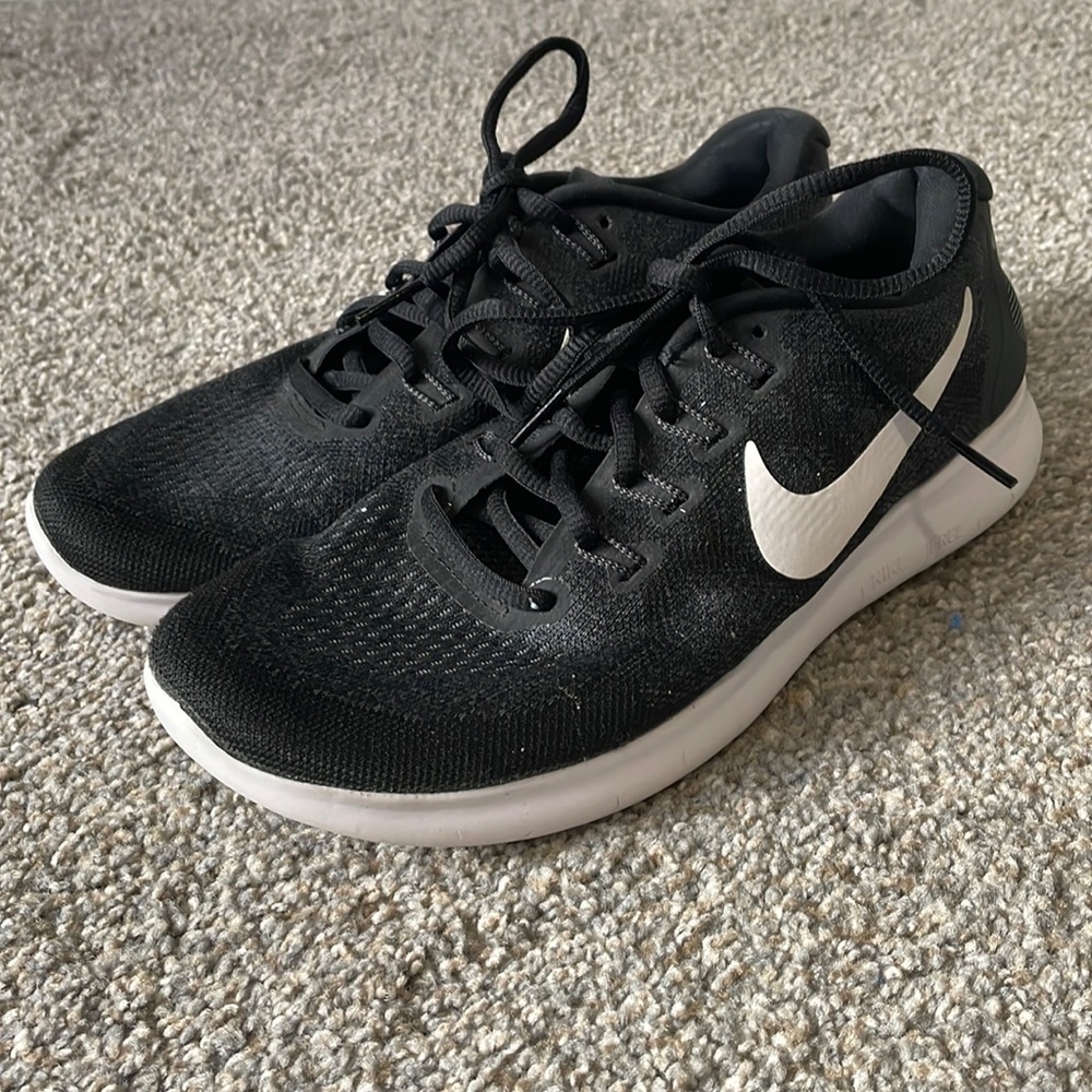 Nike Free RN size 9 women’s